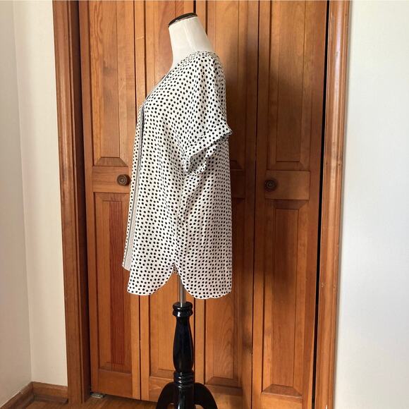 Max Studio Chiffon Pullover Blouse, Size M - Picture 2 of 4